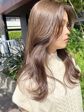 ブランチ(branch) 【branch鬼塚】センターパート、艶感が可愛い大人ベージュ