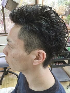 コーボ 柏(COVO) 【ＣＯＶＯ/かめ姉】　強めパーマ