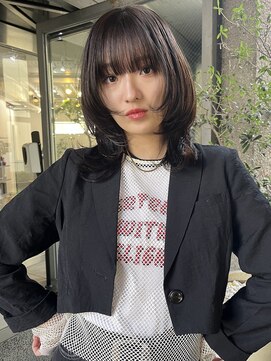 アクアオモテサンドウ(ACQUA omotesando) △オリーブグレージュレイヤーカットウルフカットぱっつん前髪