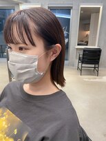 エウペ 渋谷(WEUPE)&nbsp;斜めバング/グレージュカラー/デザインカラー/シルキーベージュ