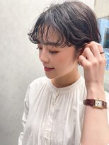 アンヘアー(UNHAIR by shiomiH)&nbsp;くるくる春パーマ×耳だしショートボブ×シアーグレージュ