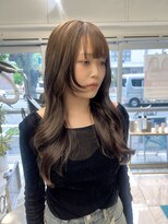 リーホリエ(Lee Horie)&nbsp;顔まわりレイヤー×ブラウンベージュ【MOMONA】