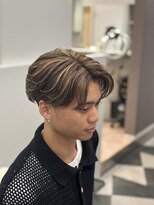 ヌードルバイコア(noodle by CoRe.gn)&nbsp;ニュアンスパーマ／メンズバレイヤージュ／ハイライトメッシュ