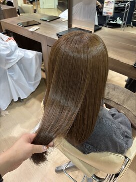 ヘアサロン アウラ(hair salon aura) ブリーチなしワンカラー明るめカラーオリーブベージュ