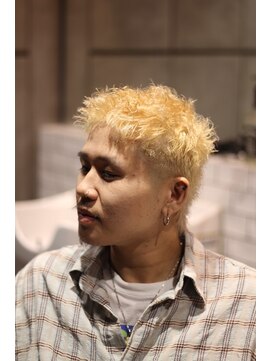 キングスマントーキョー 立川店(KINGSMAN TOKYO) イージーパンク