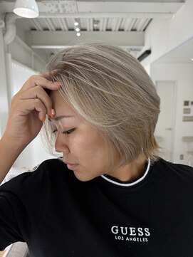 ルポ 京都四条河原町店(repos) ホワイトベージュ