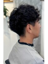 リア(Li'a)&nbsp;ナチュラルパーマ＋イケオジ＋清潔感