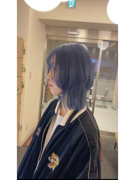 ヘアーアンドメイク ブロッサム 志木南口店(HAIR&MAKE Blossom) ブルー/ダブルカラー/ケアブリーチ/髪質改善/学割U24/志木駅