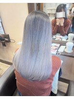 モアムー(Moremuu)&nbsp;【りえ】ホワイトグレー