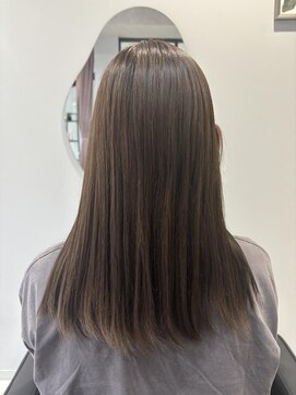 ブリーチ毛からの色持ち良いブラウンベージュ