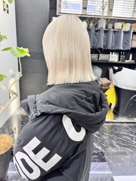 チュダック(ChuDuck) 《White milk tea》ハイトーン/ケアブリーチ/ダブルカラー/韓国