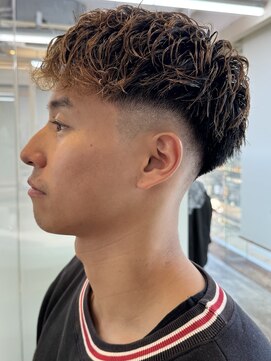 ソラ 広尾店(SORA) メンズショートフェードラフパーマ刈り上げメンズパーマ
