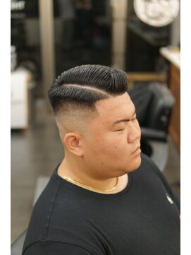 ザ チョップ ショップ ハラジュク(THE CHOP SHOP HARAJUKU) ハイスキンフェードサイドパート