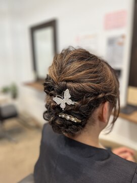 リップス ヘアー(Lips hair) 御呼ばれアップスタイル♪