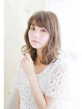 プティルカ(PutiLuca D.C.) くびれスタイルのゆるミックスカール