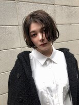 レア 中野(Le'a)&nbsp;【Le'a 中野】ミニボブで耳かけ