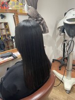 クネア(kunea)&nbsp;ケアプロスペシャルトリートメント/暗髪