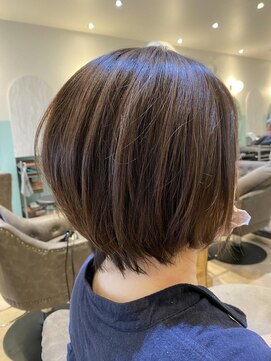 アンフィ 矢向(Anphi) 4-52 ショートボブ/ショート