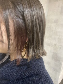 ニリアカラー(Nilia color)の写真/【根本染め¥2200】カラー専門店だからこそできるコスパ！お手頃価格でスピーディーに仕上がる♪