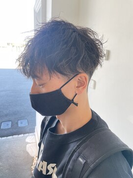 ユイバイラドンナ(Huit by LADONNA) メンズ/パーマ/ショート［各務原/メンズ/パーマ/カルマパーマ］