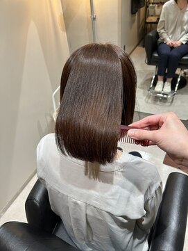 エルピス 中央林間店(elpis) お白髪を使った透明感白髪ぼかし