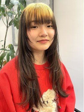 ジエクト ヴィシア(The Ect VIXIA) レイヤーカット/デザインカラー/ルーツカラー/抜きっぱなし