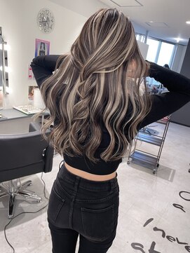 キング 枚方店(K!ng) 縮毛矯正髪質改善ハイライトレイヤーカット枚方美容室エクステ