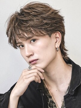 オーシャントーキョーオーバー 渋谷(OCEAN TOKYO OVER) 韓国ラウンドシースルーマッシュニュアンスフェザーパーマ