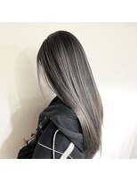 サロウィン 新潟万代店(SALOWIN)&nbsp;グレーシルバー×バレイヤージュ