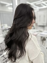 アマトウキョウスマートサロン(AMA TOKYO×Smart Salon) グレージュ ブリーチなし レイヤーカット 海外風