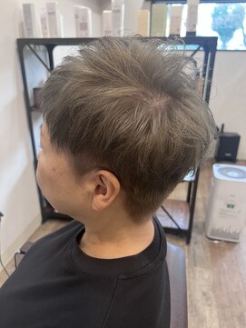 シーヘアデザイン(siee.Hair-Design) レディースベリーショート ブリーチオンカラー