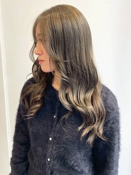 ベルフェミンキルン(Belle femin kilun) ベージュカラー 透明感カラー 韓国ヘア レイヤーカット