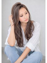 シエラヘアー(Sea Erra) 大人の透け感ロング