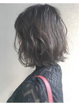 ヘアーアンドアトリエ マール(Hair&Atelier Marl) 【Marl】ダークグレージュカラーの無造作ボブ♪
