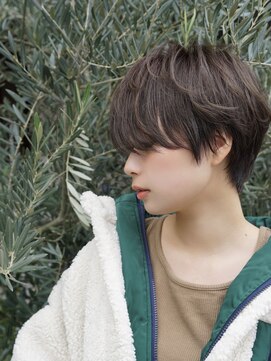 ネイビー(NAVY) 前髪長めハンサムショート