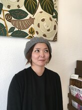 ヘアアンドメイク アンベリール(hair and make embellir) 屋富祖 飛鳥