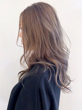 アイティー バイ アルバム 中野店(IT by ALBUM) ミルクティーグレイジュ_ローライトスリークボブ_ba287822