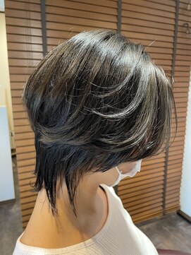 ラプチャー 上小田井(RAPTURE) 30代40代50代ハンサムショート/ウルフカット/アッシュブラック