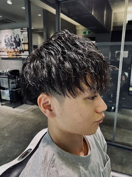 ブルーノ(BRUNO) 縦落ちツイストスパイラルパーマ