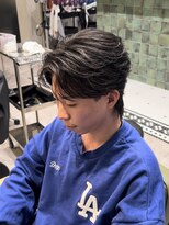 ゼスト リル 新宿(ZEST lill)&nbsp;ニュアンスパーマスペインカールフェザーパーマメンズパーマ