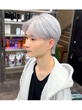 ガルテ(GARTE) ホワイトカラー/韓国ヘア/ウルフヘア