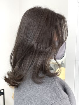 シラフ(SHIRAF) オリーブグレージュ