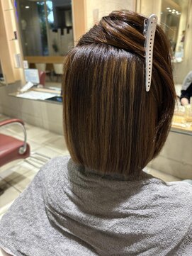 エム インターナショナル 春日部本店(EMU international) 酸性ストレート