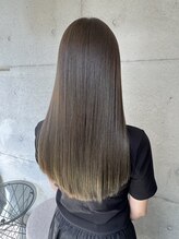 「もう髪で悩まない」本気の髪質改善で、誰もが羨む、自分史上最高のうるツヤ髪へ。