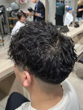 アッシュ 高幡不動店(Ash) メンズパーマツーブロックフェードマッシュツイストスパイラル