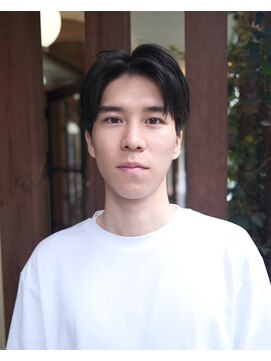 イーズ(e's) センターパート/ナチュラル/ニュアンス《諸星》