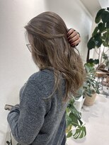 ムーク 茅ヶ崎(MUUK)&nbsp;【ほのか】ブリーチベージュカラー