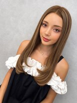 ロンド フィーユ(Lond fille) ストレートロングレイヤーカット、ハイライト担当平川友理