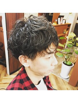 ロヘア(LOHEA) ツーブロックパーマ