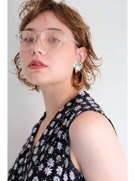 ラレイ(Lalei) 【表参道/青山】イエローベージュ×エッジショート【ささき】